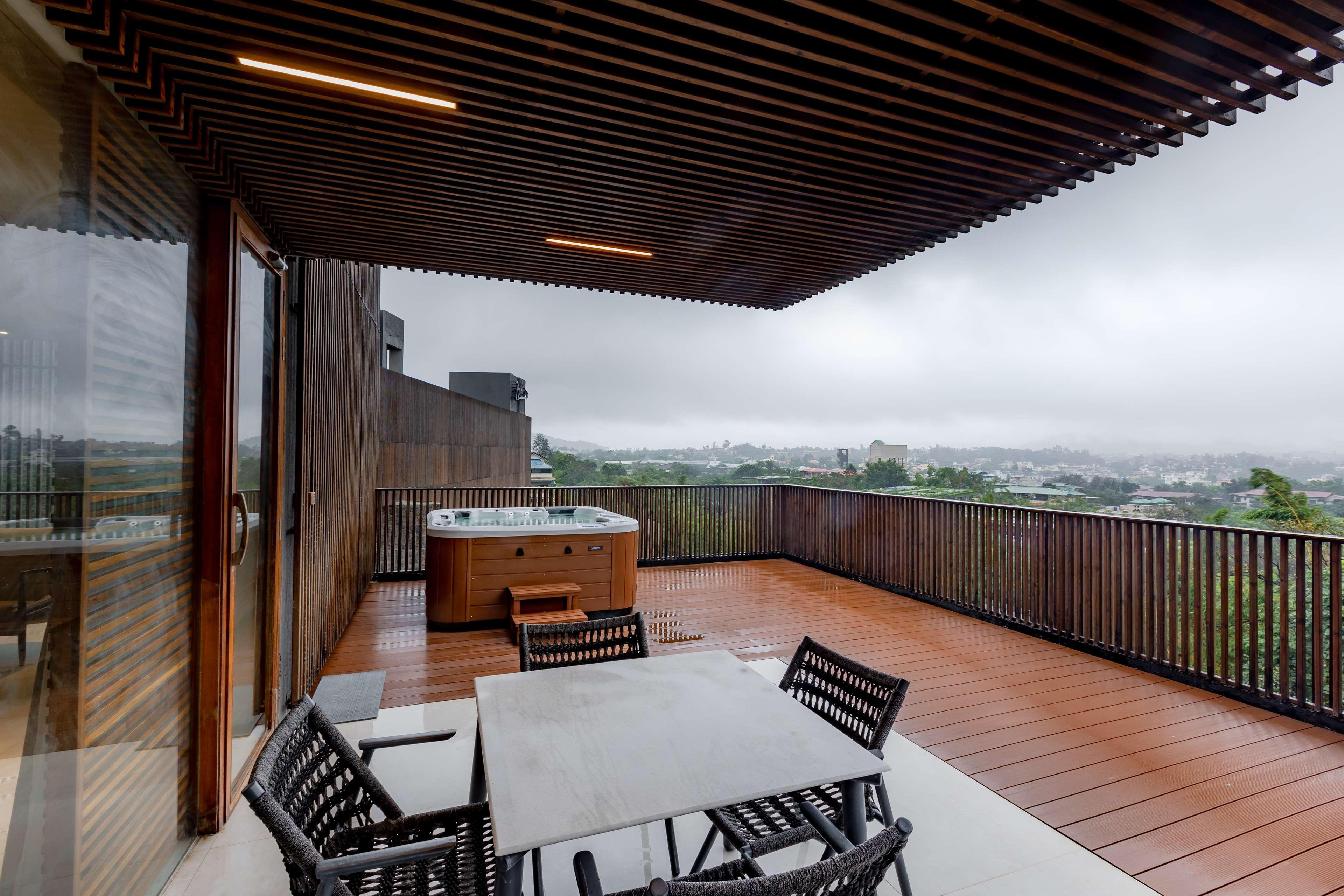 Radisson Resort And Spa Lonavla Exterior foto A rooftop terrace