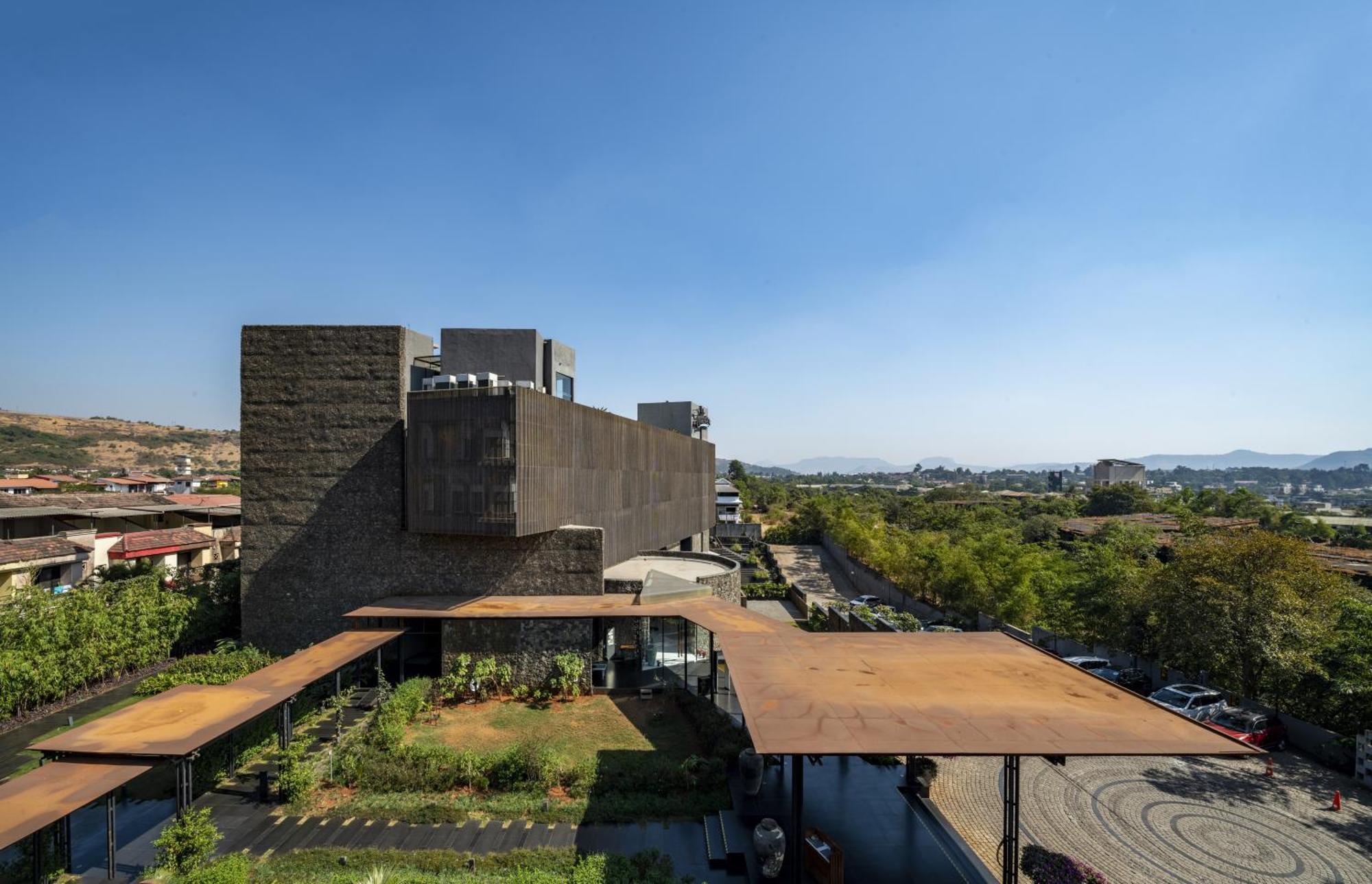 Radisson Resort And Spa Lonavla Exterior foto The museum