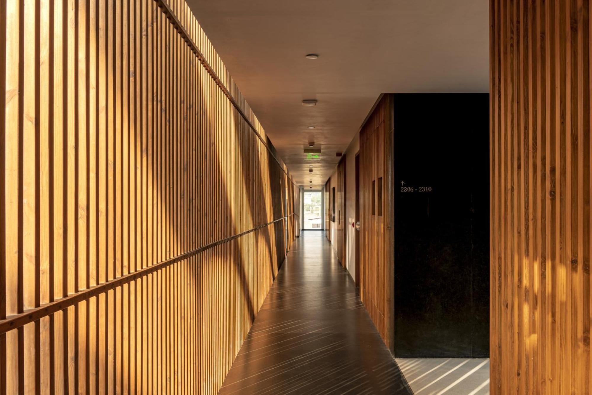 Radisson Resort And Spa Lonavla Exterior foto Interior of the hotel
