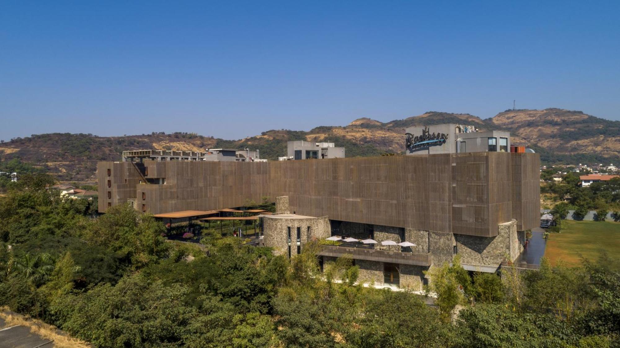 Radisson Resort And Spa Lonavla Exterior foto The Skanderbeg Square